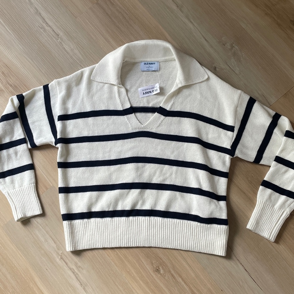 NWT old navy stripe sweater 100% cotton